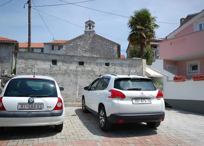 With A Parking Space , Krk - 20629 *